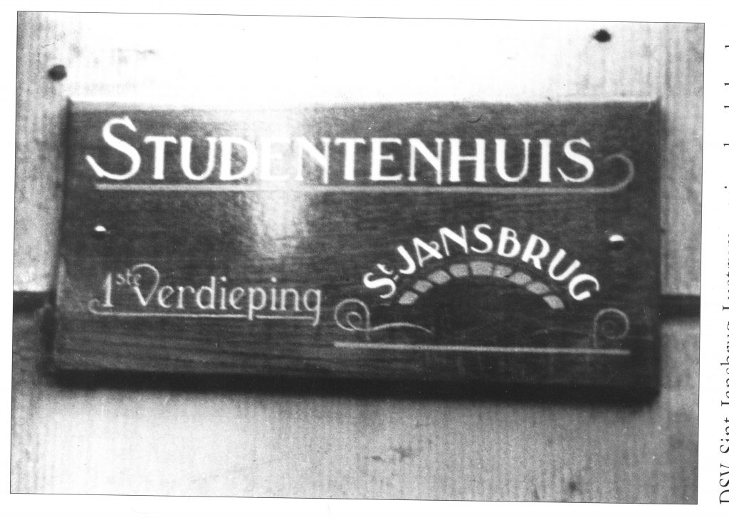 Bord_studentenhuis St. Jansbrug